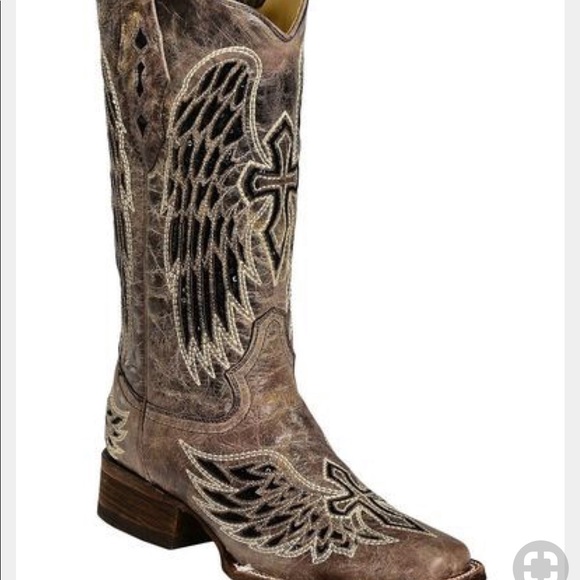 Corral Shoes - Corral women’s size 8.5 boots